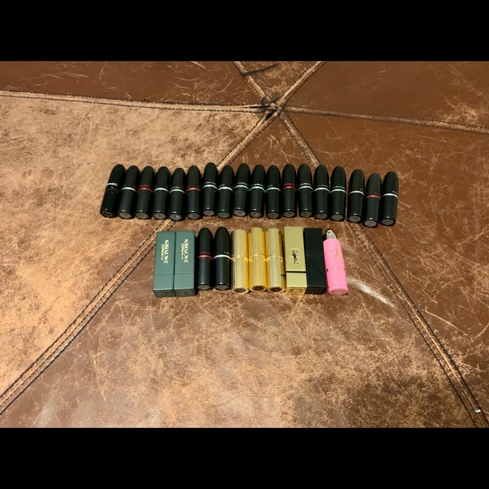 Lot of Lipstick Including MAC Charlotte Tilbury